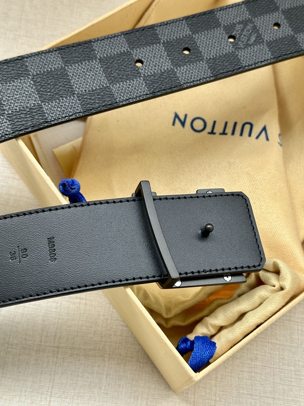 激安ルイヴィトンベルト内部構造